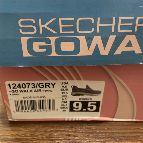 Skechers GOwalk Air Twirl White Sneakers - Picture 9 of 9